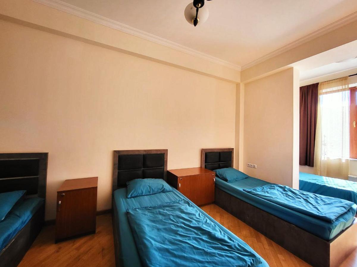 Arevahostel&Apartment Jerevan Eksteriør billede